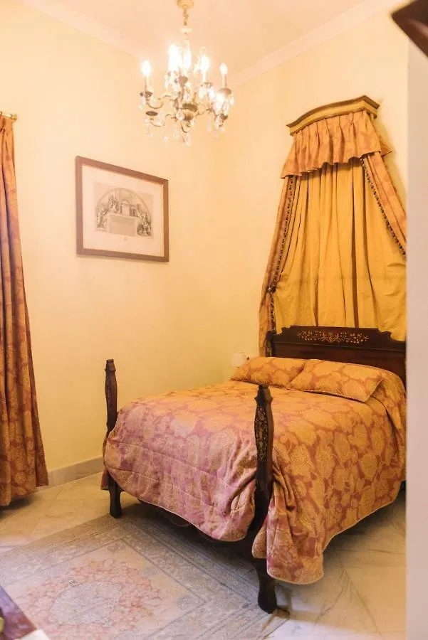 Habitación en casa particular Palacio del Virrey Laserna Jerez de la Frontera